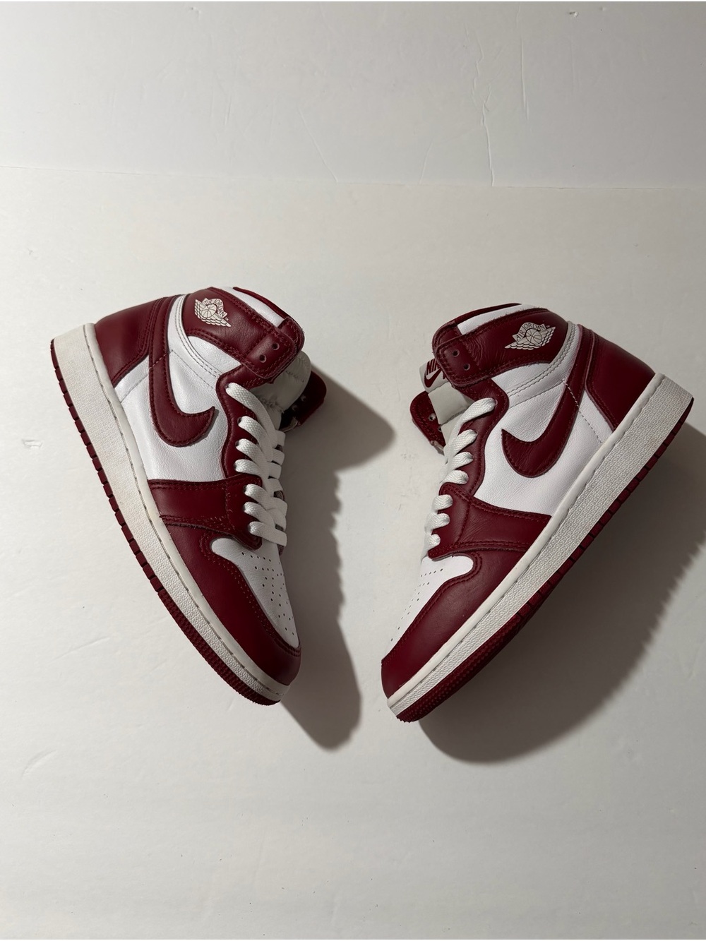 Air Jordan 1 Retro High OG GS 'Artisanal Red' Size 5.5y
